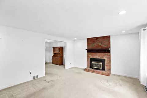 11 Janice Rd, Canton, MA 02021 photo 8