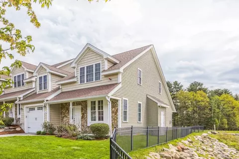 53 Baldwin Rd #1401, Billerica, MA 01821