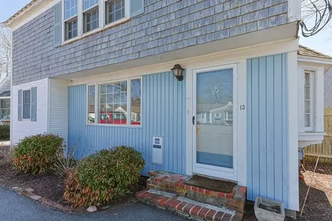 77 Bank St #13, Harwich, MA 02646