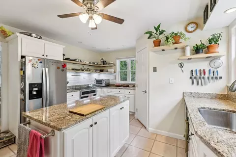 220 Olean St, Worcester, MA 01602 photo 13
