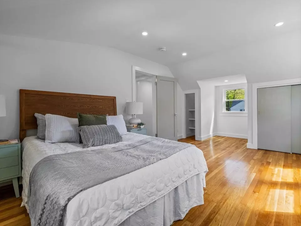 Bedroom - 44 Greenhalge St, Medford, MA 02155 photo 2 of 5