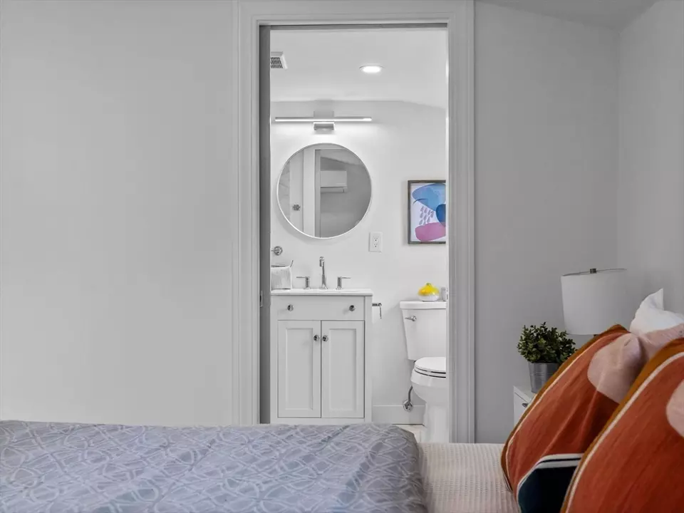 Bedroom - 44 Greenhalge St, Medford, MA 02155 photo 5 of 5