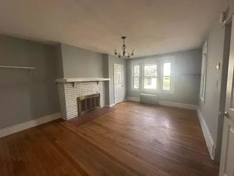 74-78 Leyfred Ter, Springfield, MA 01108 photo 9