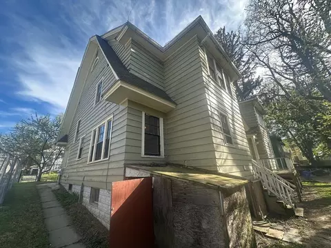 74-78 Leyfred Ter, Springfield, MA 01108 photo 6
