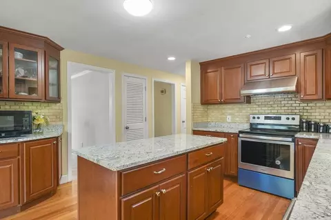 Kitchen - 36 Duggan Rd, Acton, MA 01720 photo 3 of 4