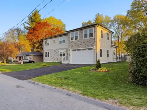18 Elmcrest Rd, North Andover, MA 01845