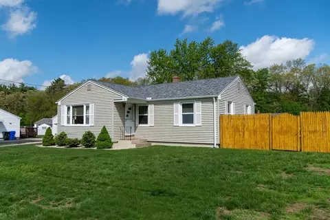 64 Overlea, Springfield, MA 01129
