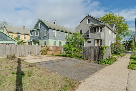 229 Saint James Blvd, Springfield, MA 01104 photo 23