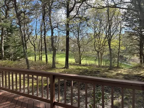 41 Greensward Cir, Mashpee, MA 02649