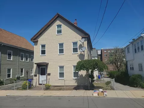 37 Hubbard St, Malden, MA 02148