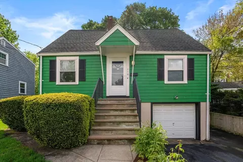 110 Pond St, Westwood, MA 02090