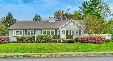 94 Hawktree Dr, Westwood, MA 02090