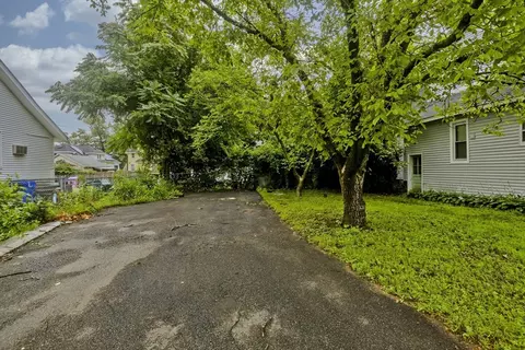 53 Freeman Ter, Springfield, MA 01104 photo 6