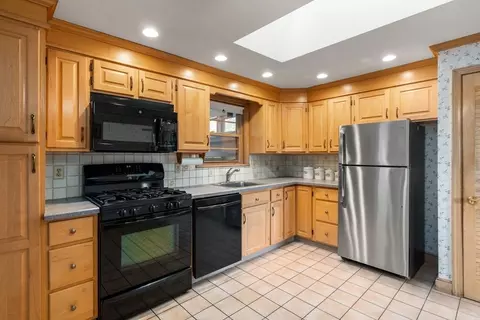 Kitchen - 50 Thompson St, Dedham, MA 02026 photo 1 of 2