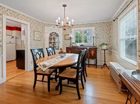 8 Bay State Rd, Worcester, MA 01606 photo 11