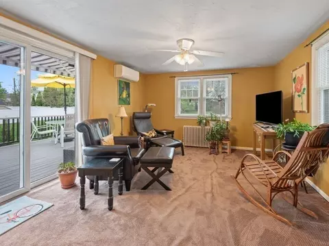 8 Bay State Rd, Worcester, MA 01606 photo 18