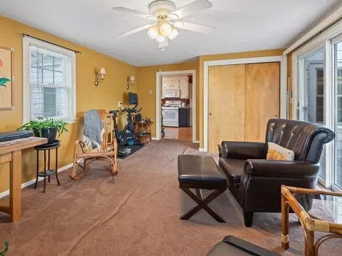 8 Bay State Rd, Worcester, MA 01606 photo 19