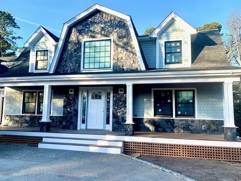 152 Pleasant Bay Rd, Harwich, MA 02645