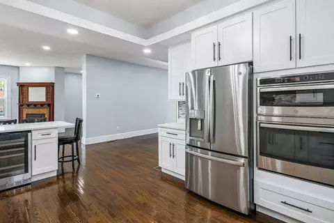 7 Circuit Ave E, Worcester, MA 01603 photo 23