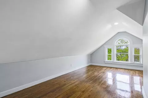 7 Circuit Ave E, Worcester, MA 01603 photo 40