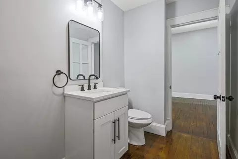 7 Circuit Ave E, Worcester, MA 01603 photo 37