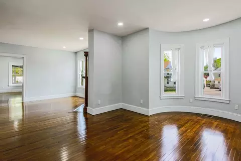 7 Circuit Ave E, Worcester, MA 01603 photo 14