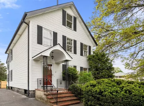 37 Lyman Ave, Medford, MA 02155