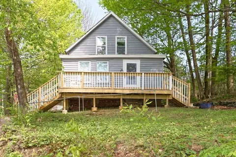 41 Hill St, Auburn, MA 01501