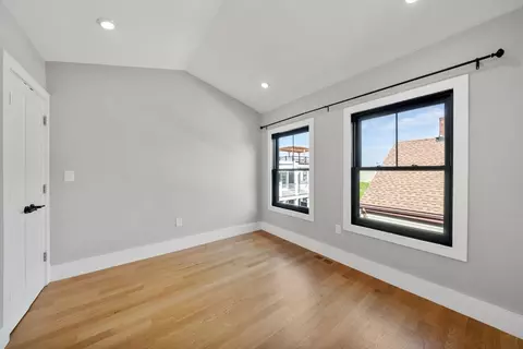 4 Everett Pl # -6, Boston, MA 02128 photo 21