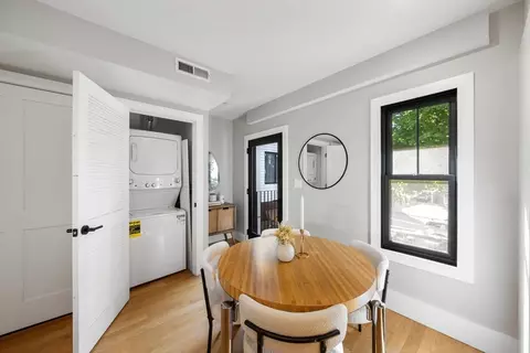 4 Everett Pl # -6, Boston, MA 02128 photo 5