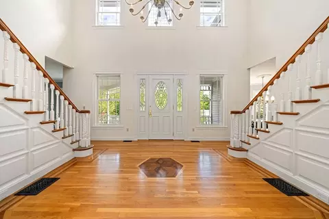 Entry Way - 49 Longfellow Rd, Wellesley, MA 02481 photo 2 of 2