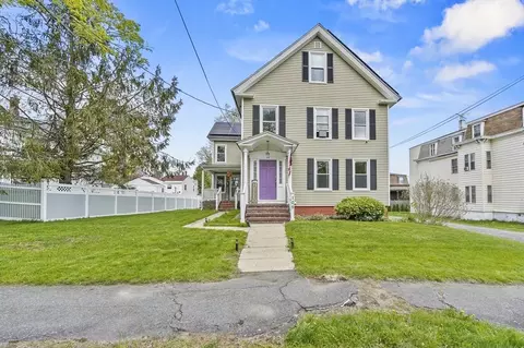105 Oak St, Winchendon, MA 01475