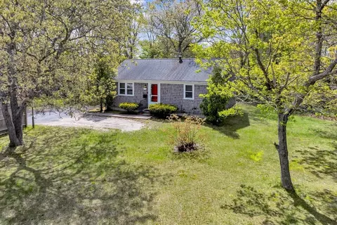 29 Delivery Rd, Yarmouth, MA 02664