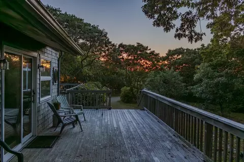 453 Lighthouse Rd, Aquinnah, MA 02535 photo 22