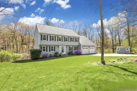 6 Tiffany Trl, Hopkinton, MA 01748