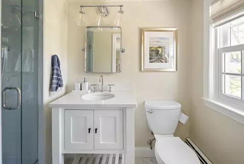 1 Winthrop Rd, Hingham, MA 02043 photo 12
