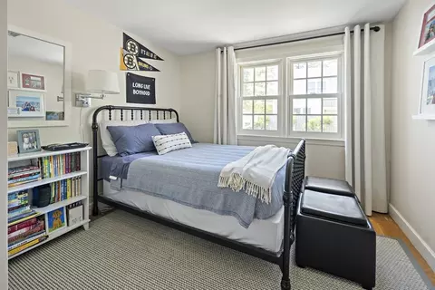 1 Winthrop Rd, Hingham, MA 02043 photo 17