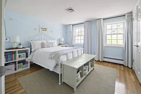 1 Winthrop Rd, Hingham, MA 02043 photo 16