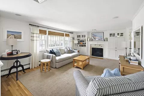 1 Winthrop Rd, Hingham, MA 02043 photo 6