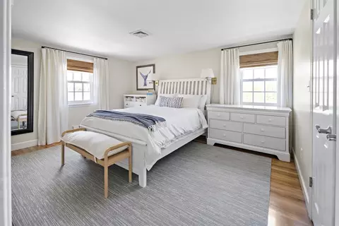 1 Winthrop Rd, Hingham, MA 02043 photo 11