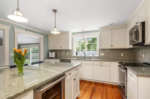 10 Hoover Rd, Hingham, MA 02043 photo 9