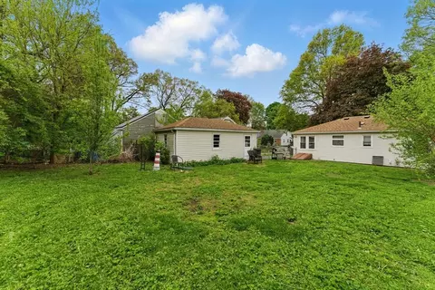 Exterior - 141 Harkness Ave, Springfield, MA 01118 photo 5 of 7