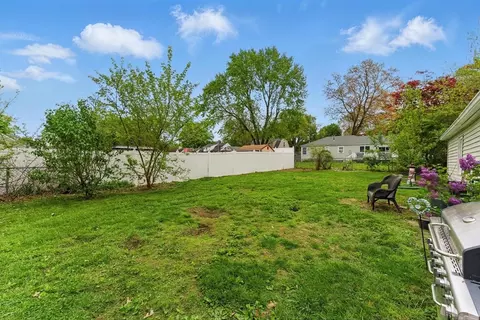 Exterior - 141 Harkness Ave, Springfield, MA 01118 photo 3 of 7