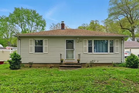 Exterior - 141 Harkness Ave, Springfield, MA 01118 photo 2 of 7
