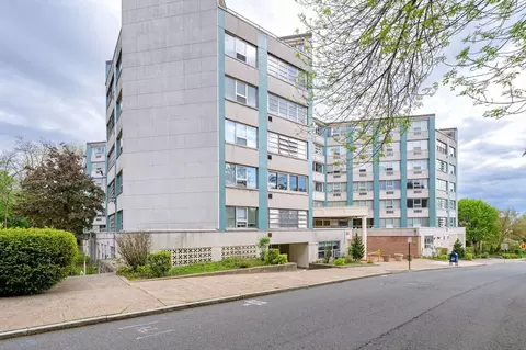 101 Mulberry St #318, Springfield, MA 01105