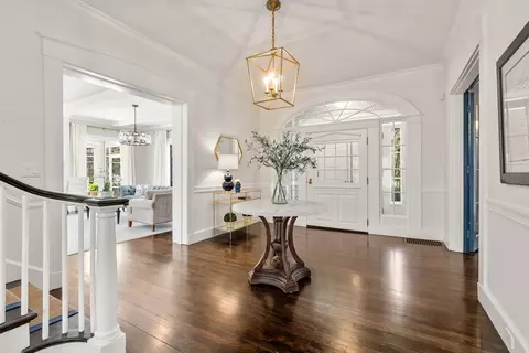 58 Webster Rd, Weston, MA 02493 photo 4