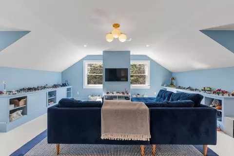 58 Webster Rd, Weston, MA 02493 photo 32