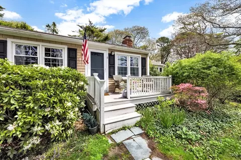 6 Captain Morgan Rd, Sandwich, MA 02537