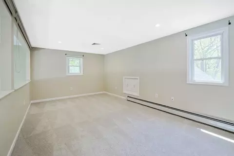 19 Prospect St, Upton, MA 01568 photo 16