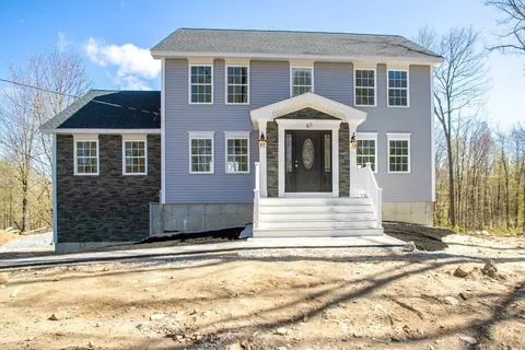 67 Willard Rd, Ashburnham, MA 01430